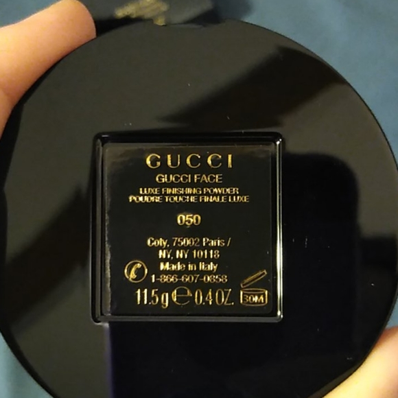 Gucci Makeup Gucci Face Luxe Finishing Powder 50 Poshmark